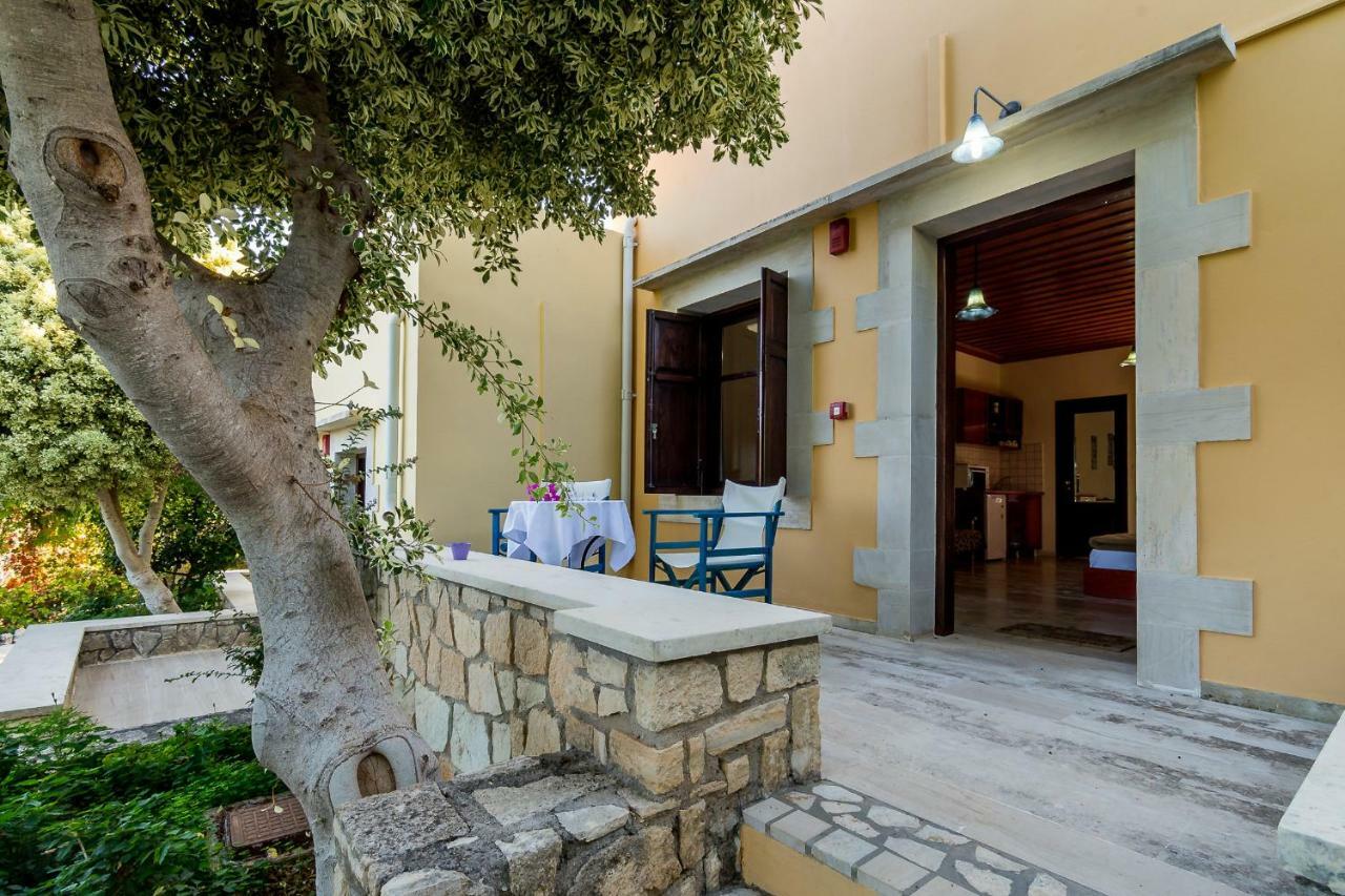 Aparthotel Iliopetra Douliana Zewnętrze zdjęcie